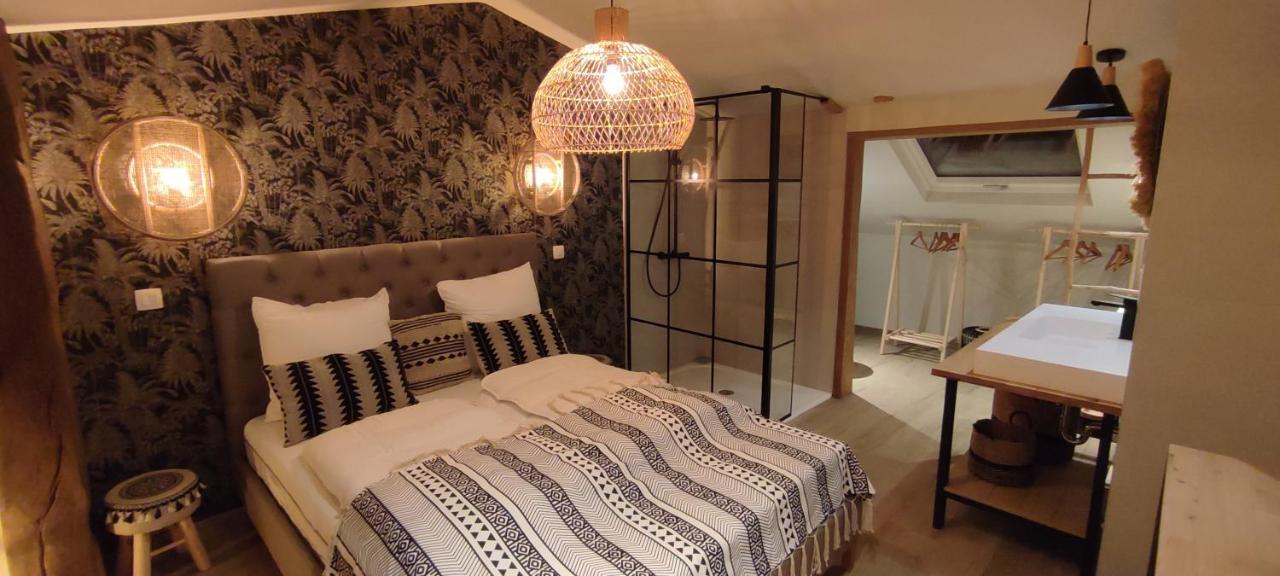 B&B La Bouverie Hf Weismes Buitenkant foto