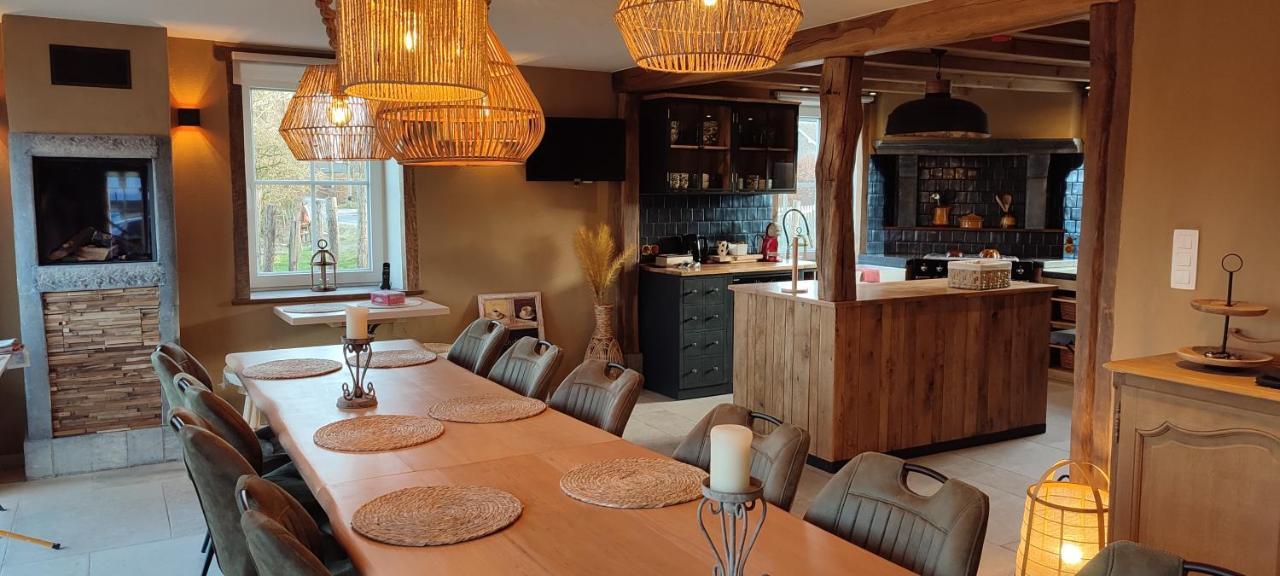 B&B La Bouverie Hf Weismes Buitenkant foto