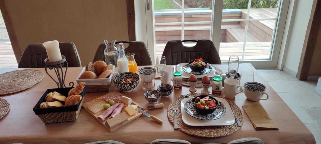 B&B La Bouverie Hf Weismes Buitenkant foto